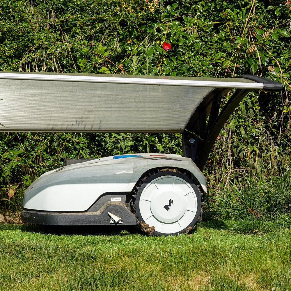 Ripostigli per robot tosaerba - Bogdan qui non può entrare